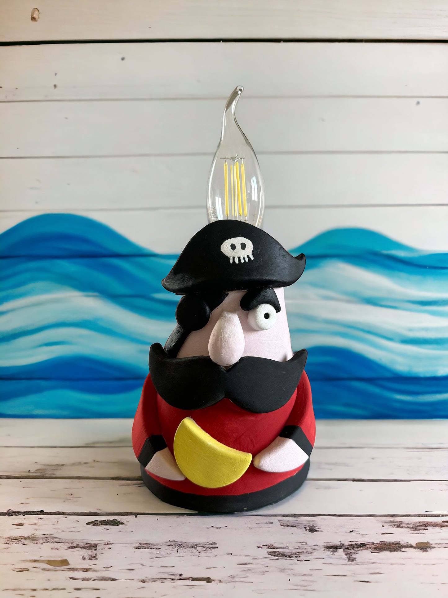 Lampada pirata in ceramica