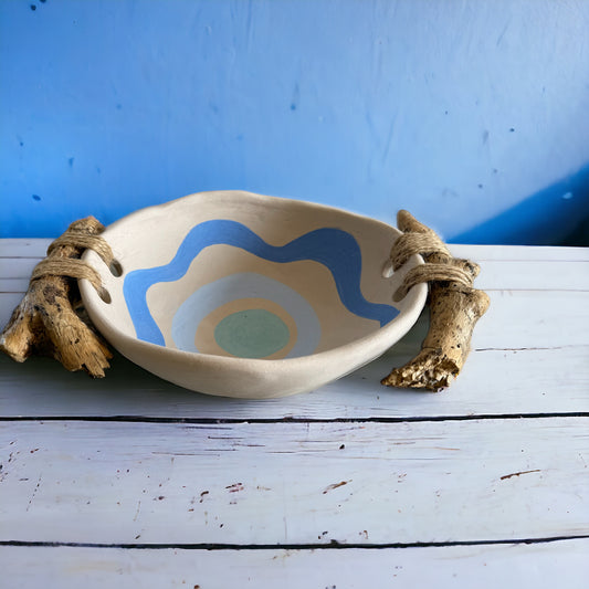 Ceramic bowl with drift woods