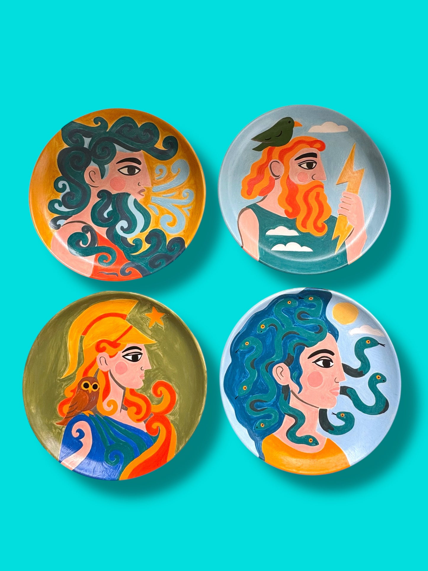 The Olympos Collection Round Plates