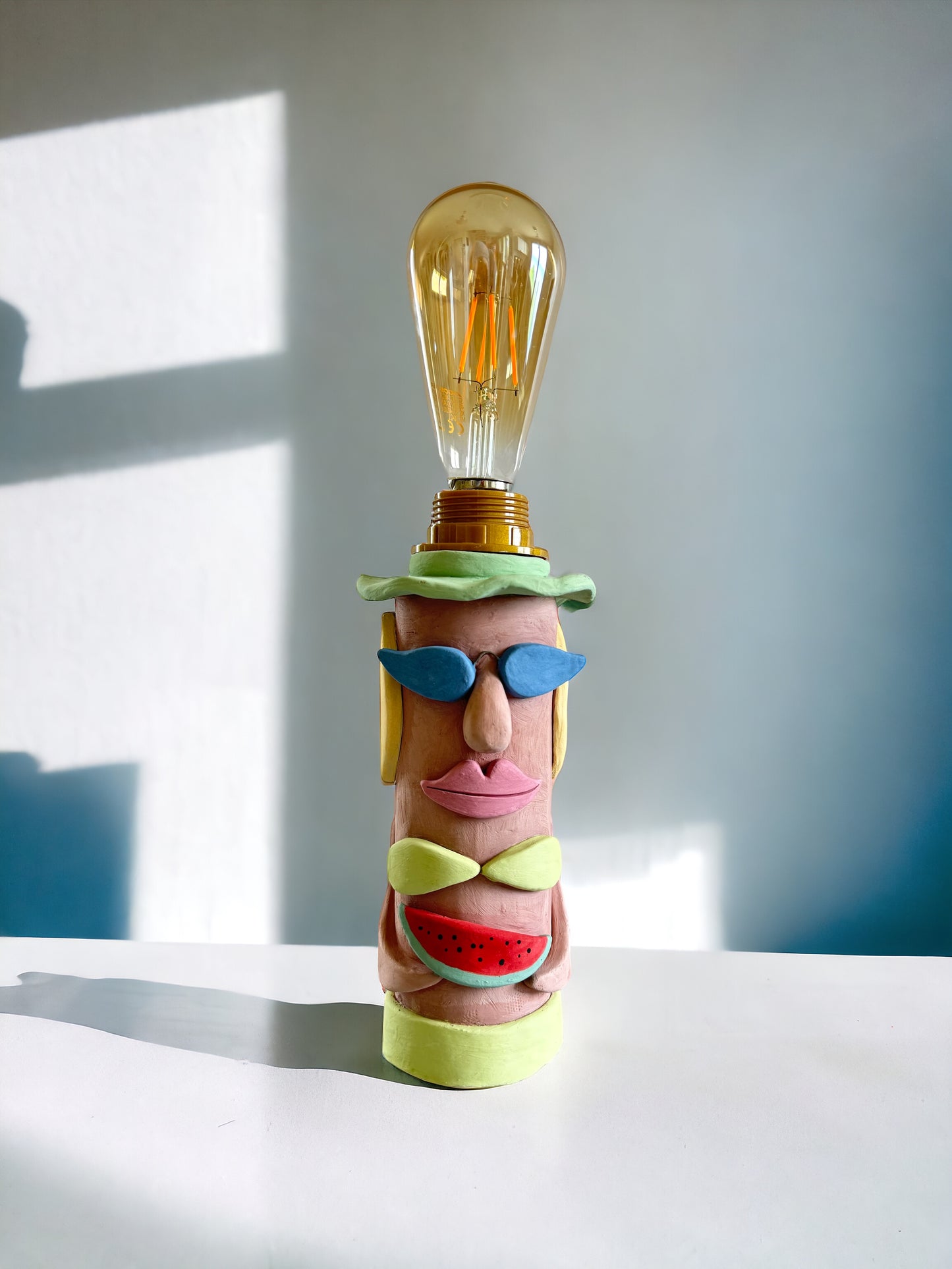 Lampada da spiaggia funky per ragazza