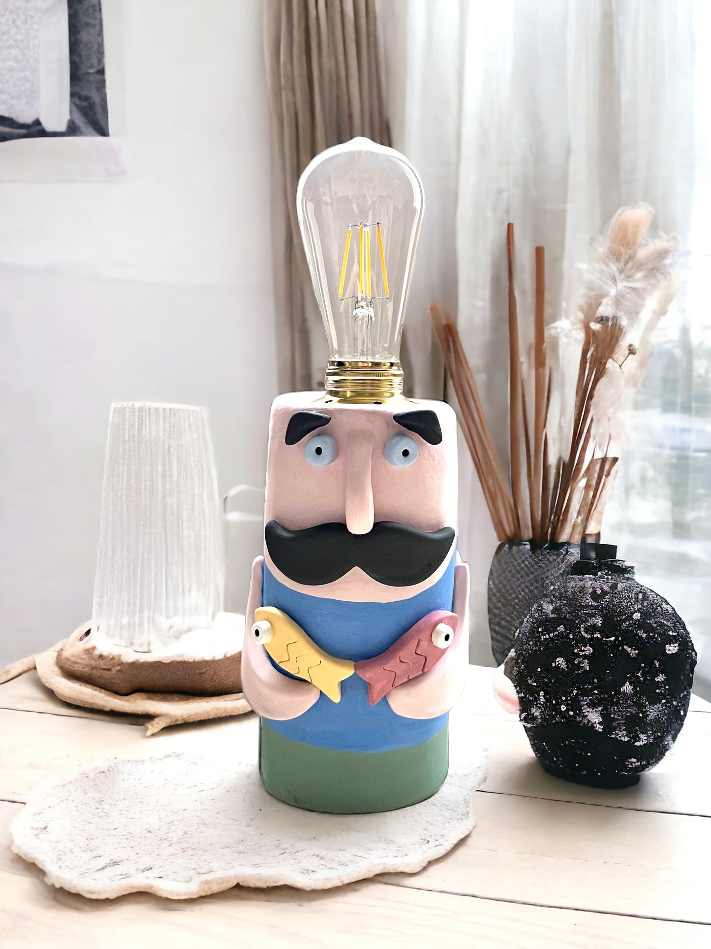 Lampada pescatore in ceramica