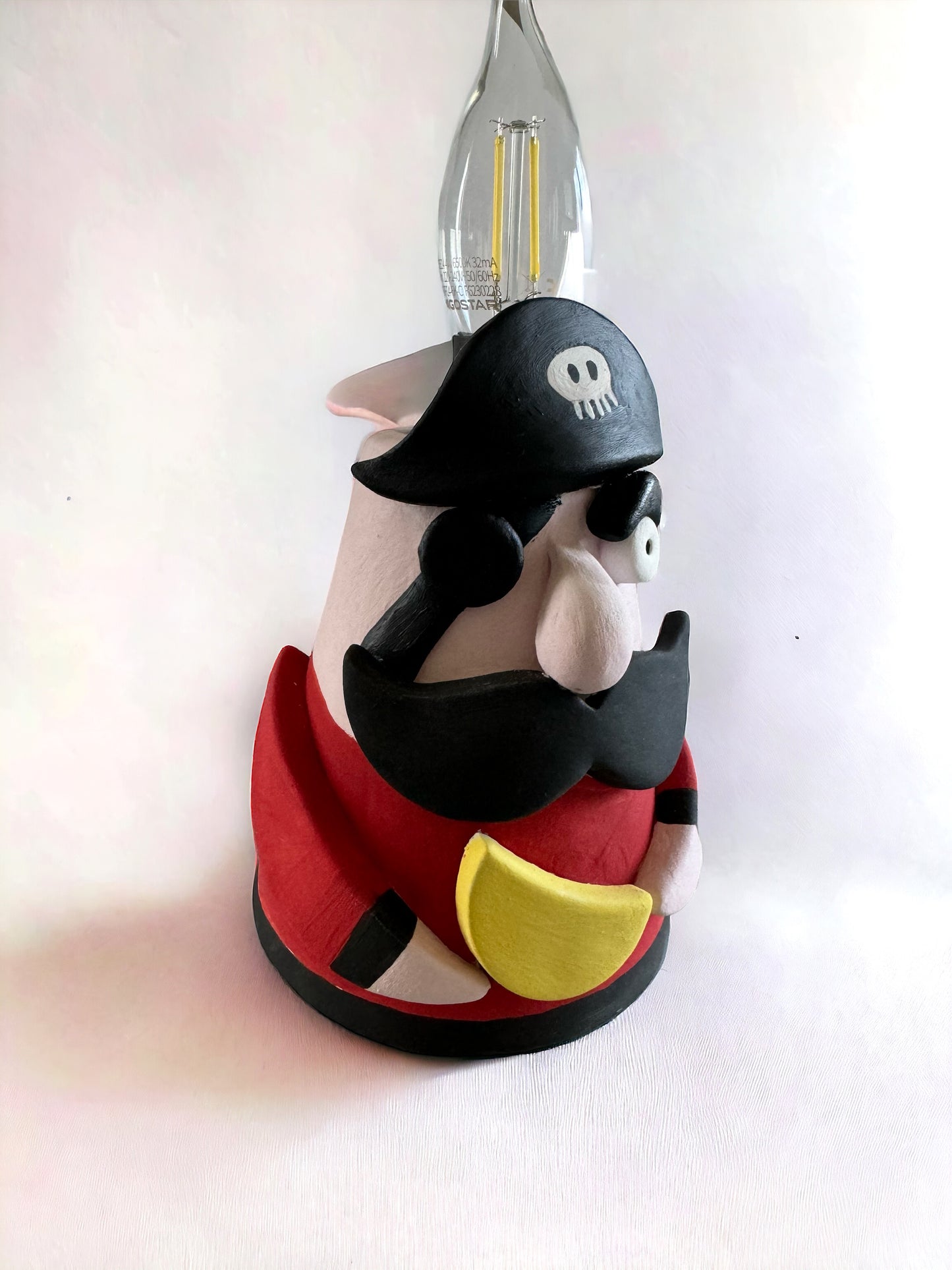 Lampada pirata in ceramica