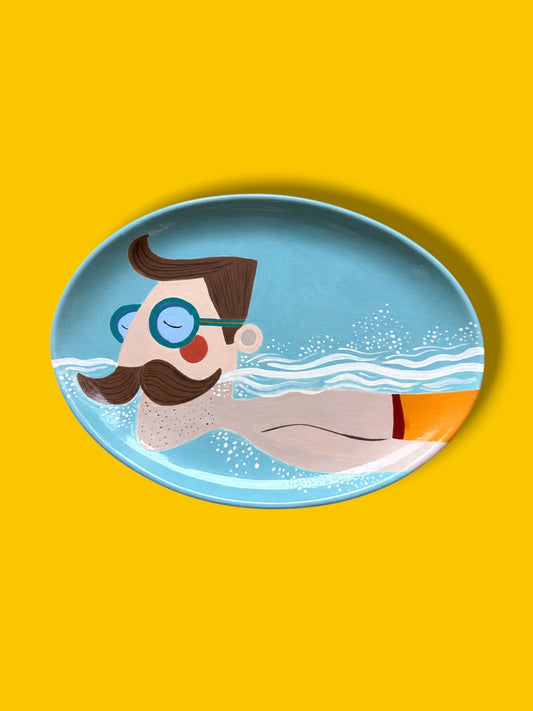 Piatto Ovale in Ceramica The Swimmer