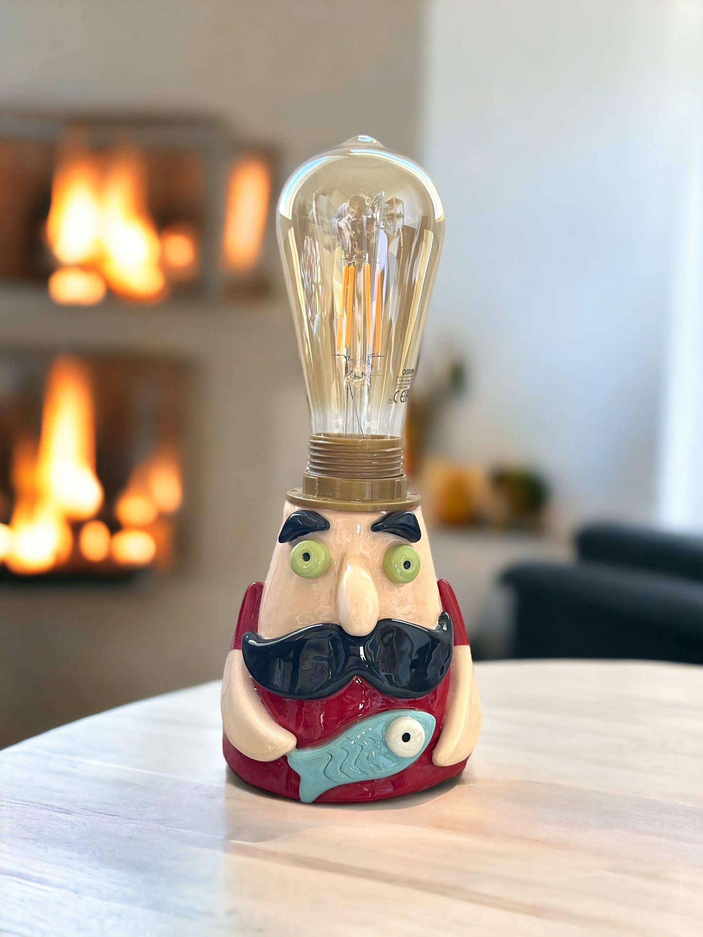 Lampada da tavolo pescatore