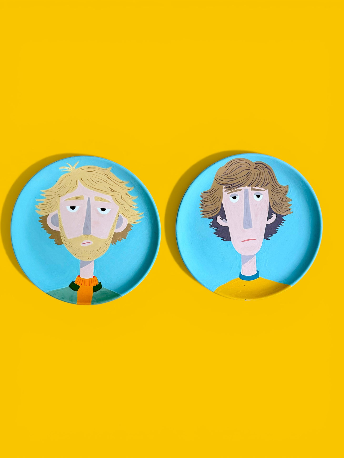 Custom Round Plates – Hand-Painted Ceramic